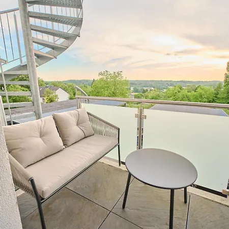Modern With View Of Countryside Διαμέρισμα *