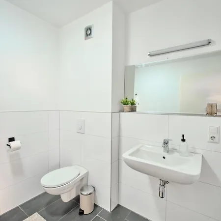 דירה Modern With View Of Countryside *