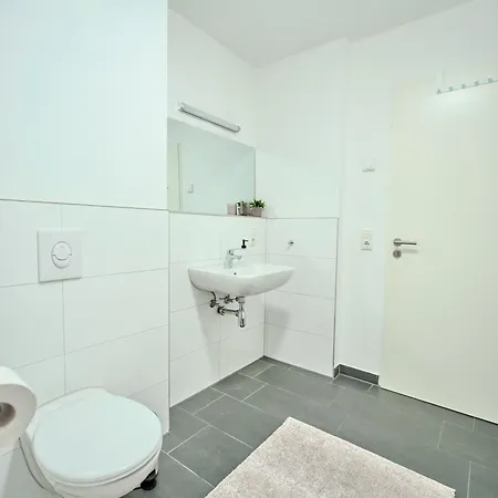 דירה Modern With View Of Countryside